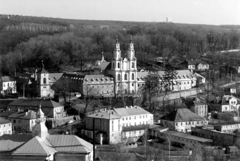 Воздвиження Чесного Хреста Господнього чину Святого Василія Великого монастир УГКЦ